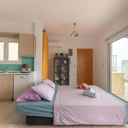 Penthouse In Downtown With Seaview 이라클리온