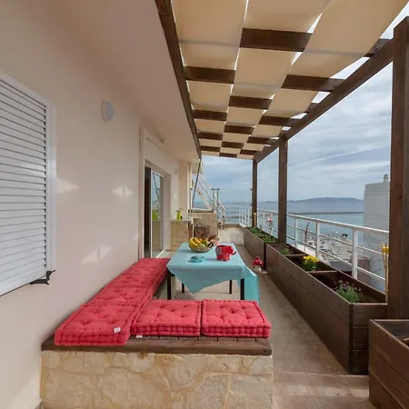 아파트 Penthouse In Downtown With Seaview *